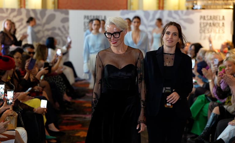 Moda de Nata eleva la feminidad con “Cielo”, su colección más etérea en Pasarela Española LimeLife