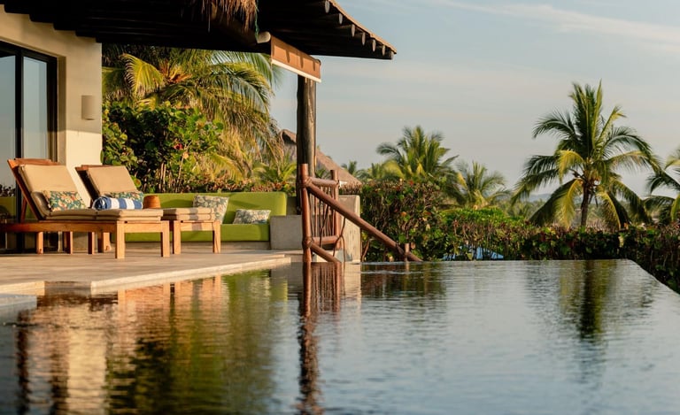 PLACE x SALADITA RENTALS