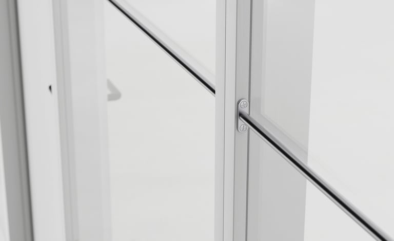 Medžio ir aliuminio pertvaros