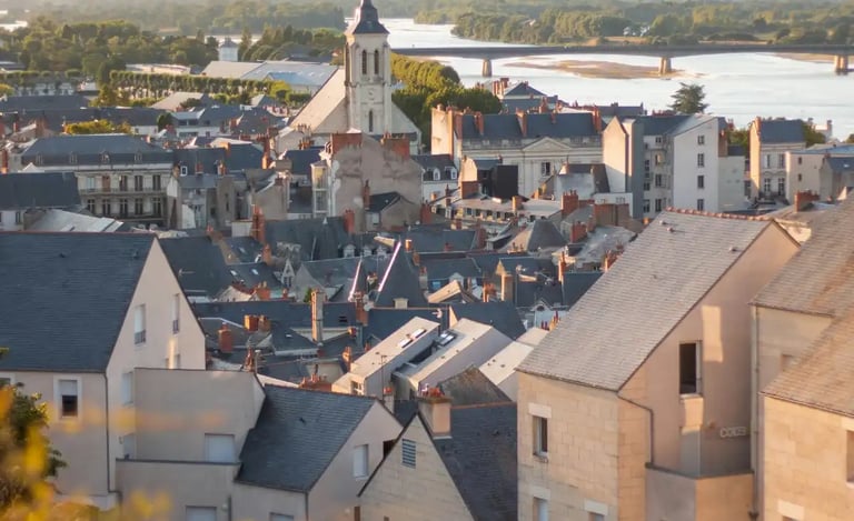 Ville de Saumur où les séances d'hypnose ont lieu