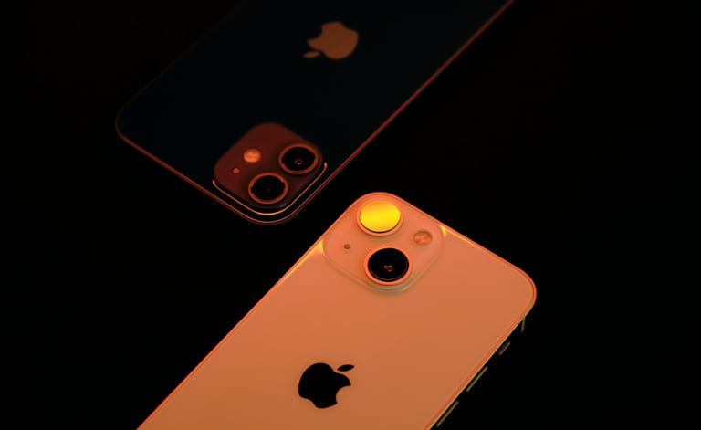 Foto de iPhone 13 km0 Plant Your Phone