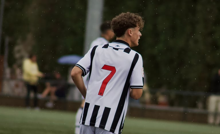 jugador de castellón juvenil entrenando tecnificación