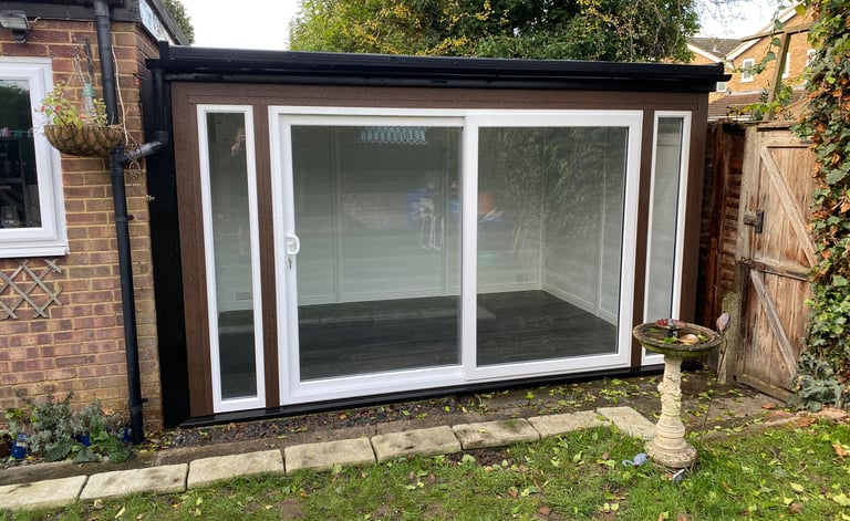 garden-play-room-with-patio-doors
