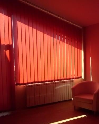 Jaluzele verticale inclinate executate pe comanda- Asiroll - 0768471526 jaluzele