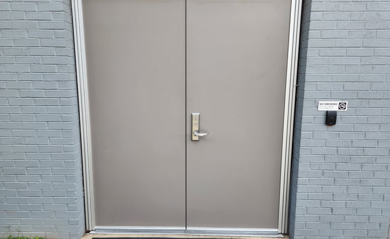 commercial door company