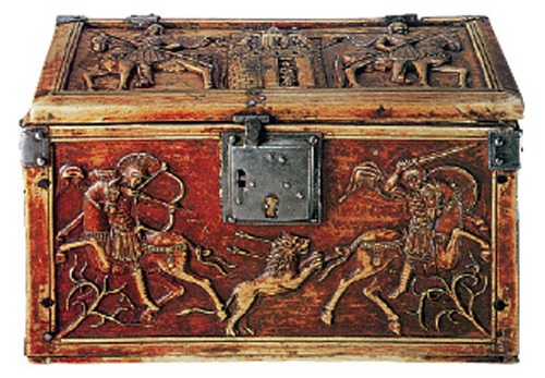 κυνήγι λιονταριού σε βυζαντινή ελεφαντοστέινη κοσμηματοθήκη (θησαυρός καθεδρικού ναού Tzoyes, της Γα