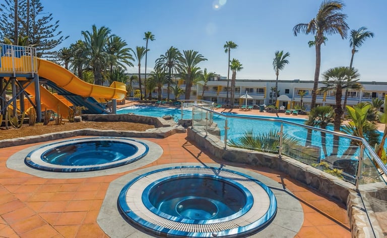 4⭐️ Abora Interclub Atlantic By Lopesan Hotels