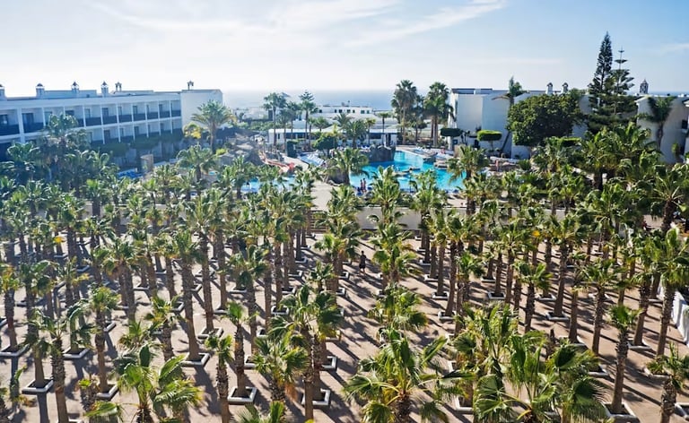 4⭐️ BLUESEA Costa Bastian