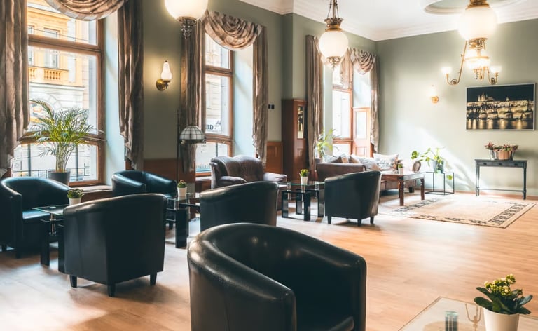 4⭐️ Ariston & Ariston Patio Hotel