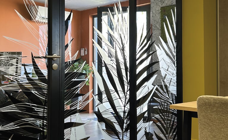 vitrophanie visuel sur mesure