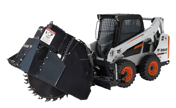 Mini Carregadeira com implemento valetadeira de asfalto