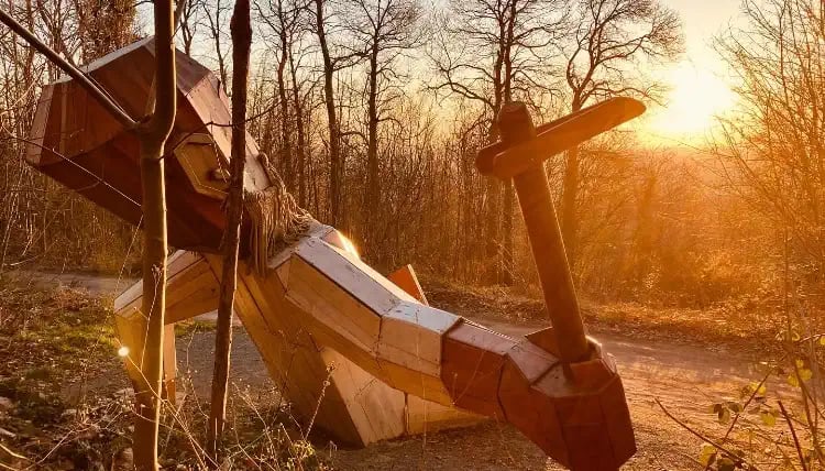 1 van de 4 reuzen in het Kluisbos