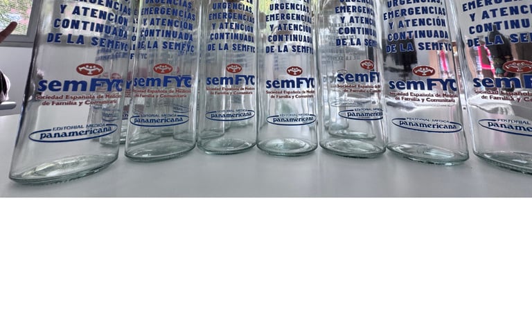 PERSONALIZACIONES DE BOTELLAS DE CRSITAL