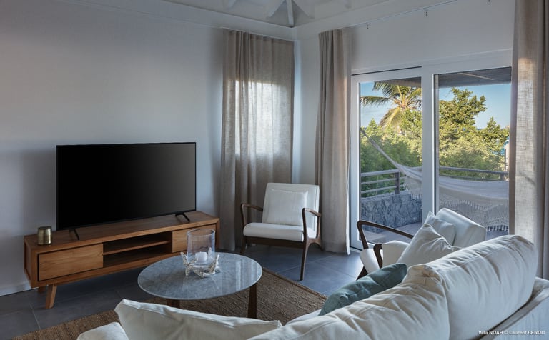 salon tv luxe villa noah vue mer st barth st jean plage eden rock
