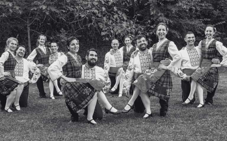 Народни танци с Цоковци