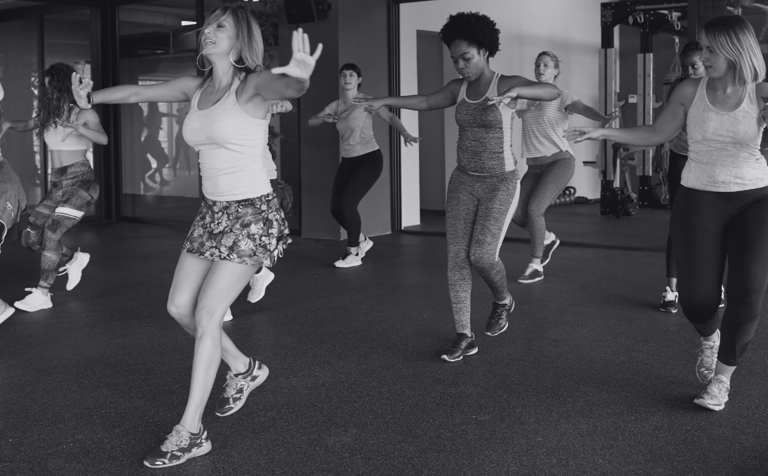 Зумба със Софи