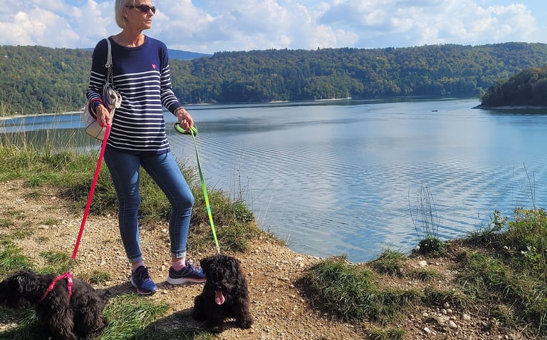 Lac de Vouglans, proche de l'élevage
