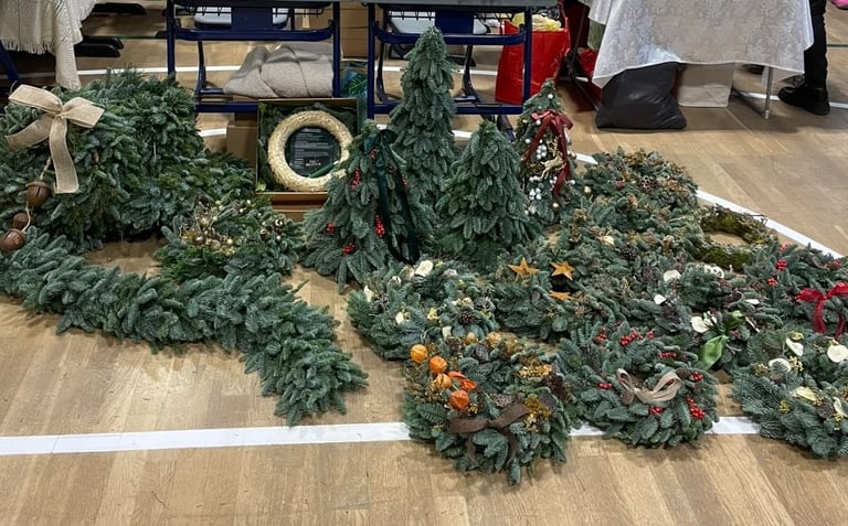 Žali akcentai vainikų dirbtuvės, mugės, edukacijos