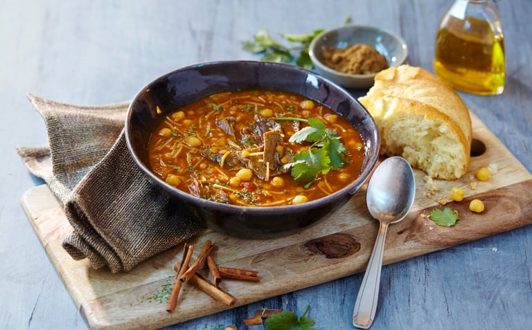 soupe marocaines avec viande et pois chiche