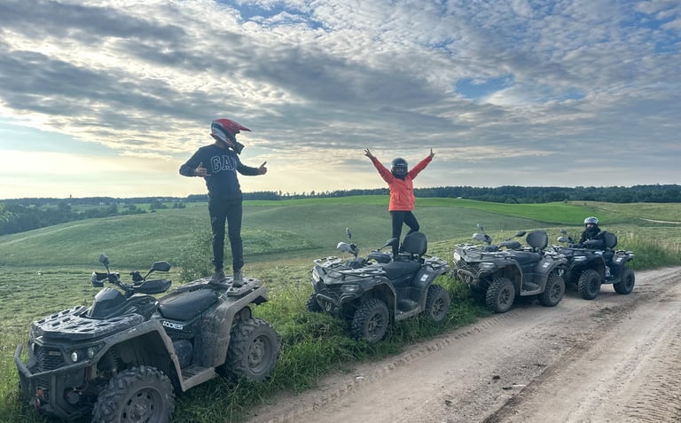 draugu-nuotykis-prasideda-cia