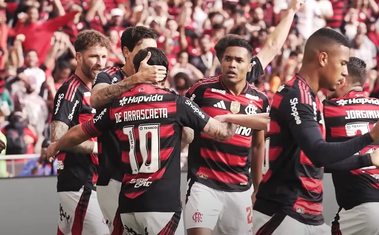 Flamengo vem embalado após vitória importante contra o Palmeiras no Brasileirão.