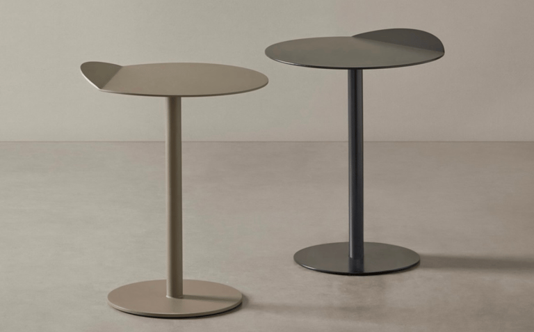 Metalinis soninis staliukas