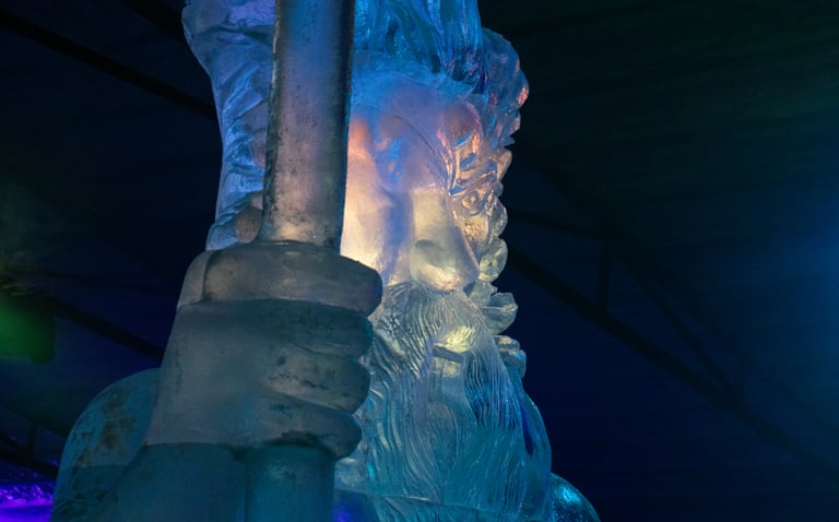 escultura de hielo poseidon  arte