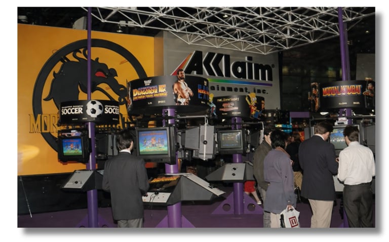 A Acclaim também mostrou novidades. Mortal Kombat vem do arcade para todos os sistemas.