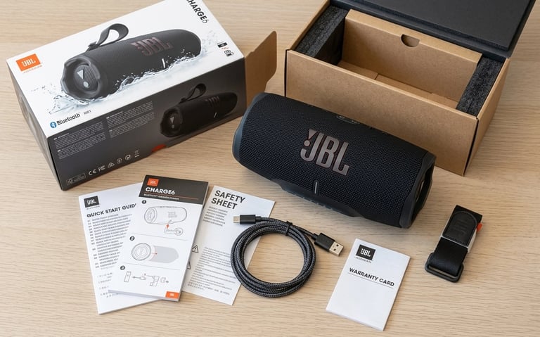 Contenu de l'emballage de l'enceinte étanche JBL charge 6 noir