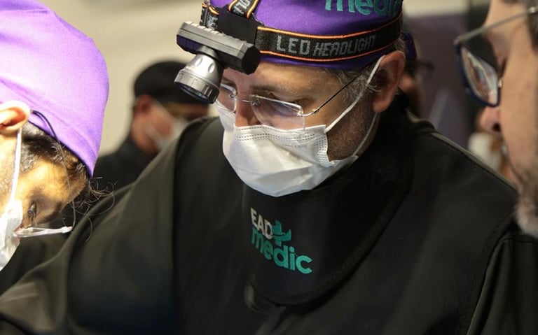 Dr Gilnard é Neurocirurgião e cirurgião da coluna em Fortaleza Ceará