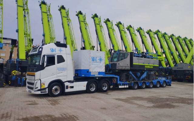 Lowbed ile agir yuk tasima operasyonu