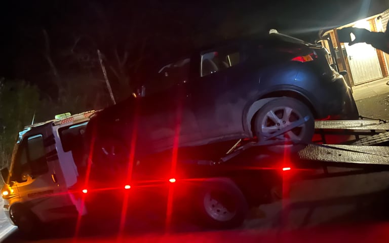 alt="24-hour vehicle recovery in Worcester by local recovery experts"