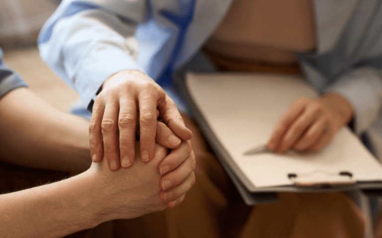 Descubra os benefícios da terapia online com abordagem em Psicanálise. Melhore sua qualidade de vida, resolva problemas emoc