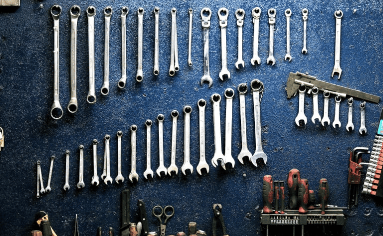 marine tools and accessories for ships
