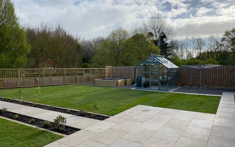 a completed landscaping job in pershore carrried out by lakes building and plastering services