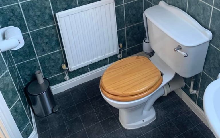 Toilet repair carried out by local plumbers in Hereford