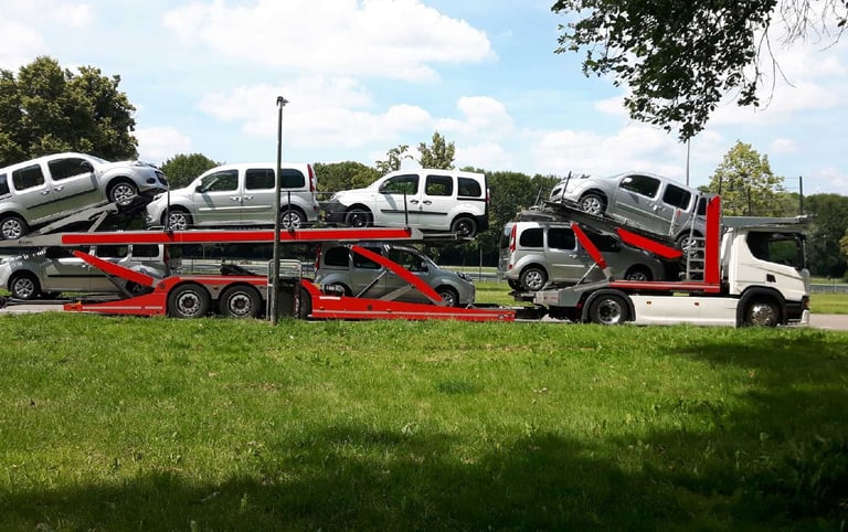 car haulier