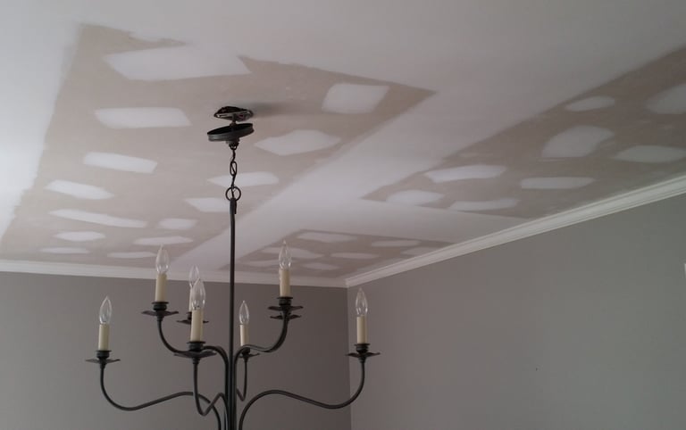 A picture of a ceiling that has had the popcorn removed.