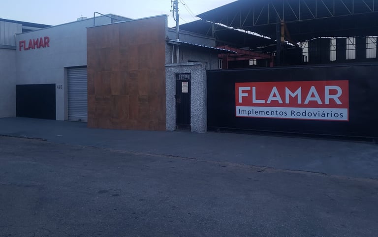 Vista frontal da FLAMAR LTDA