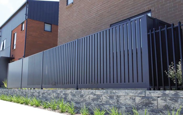 modern aluminium vert