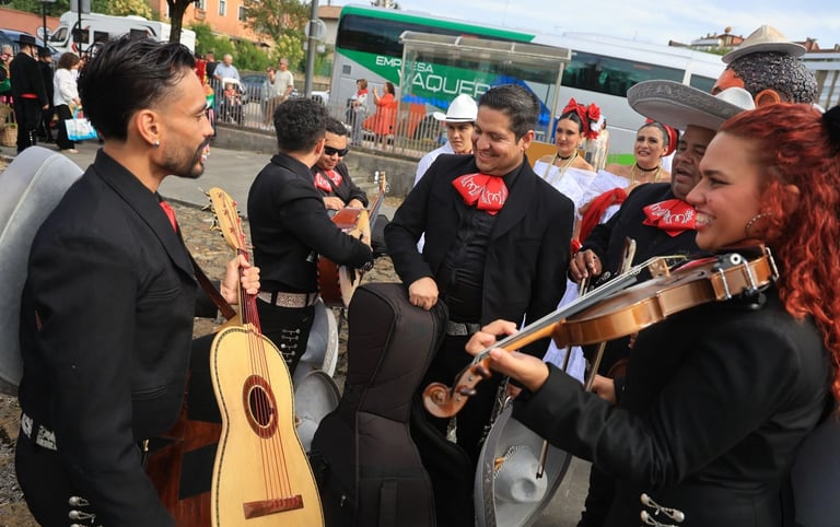 Mariachi profesional en Madrid preparado para actuación