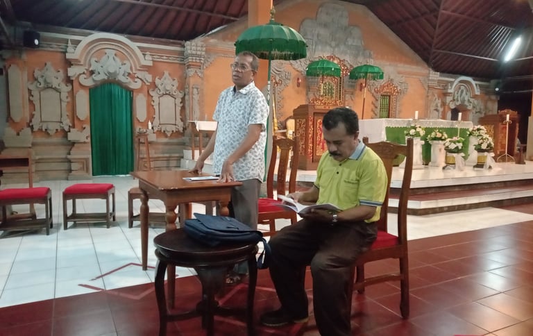 Romo Martin SVD dan Pak Blasius