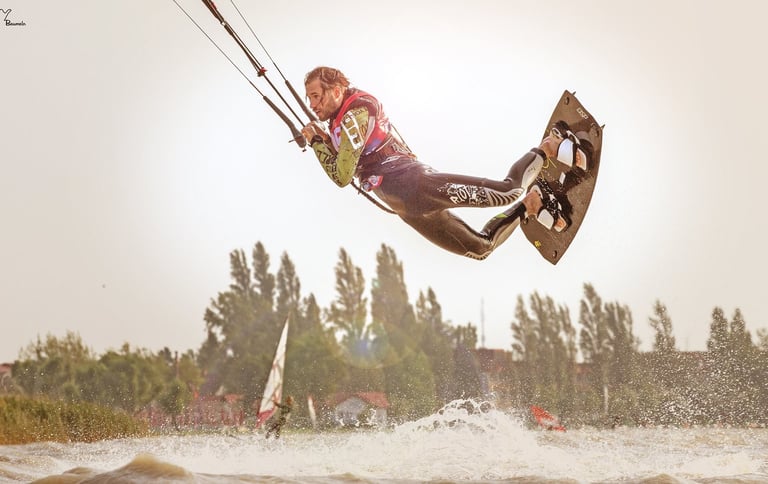 Kitesurfen am Neusiedler See