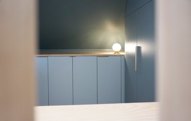 dressing, bleu, agencement sur mesure