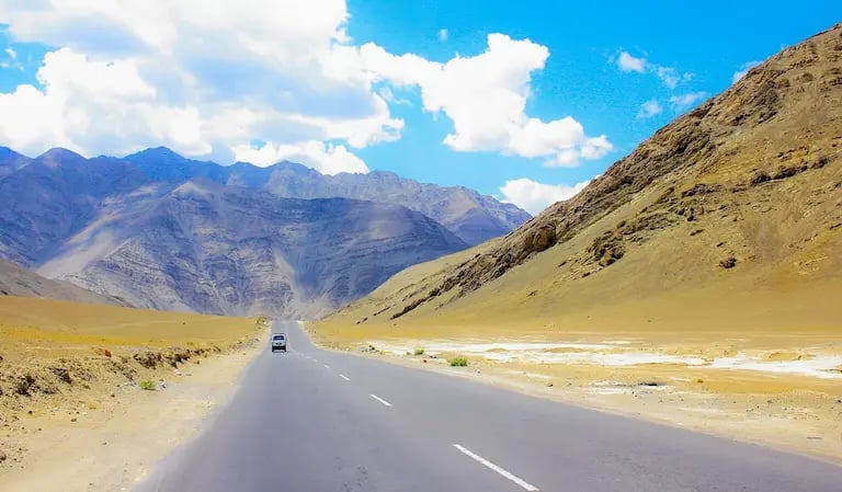 A scenic stretch of the Srinagar–Leh Highway at Magnetic Hill, Ladakh.