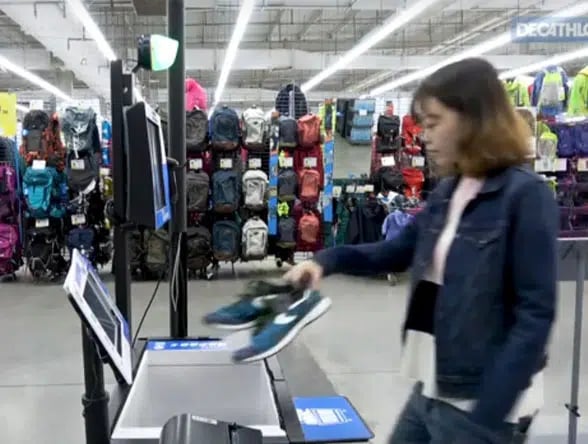 Decathlon RFID checkout
