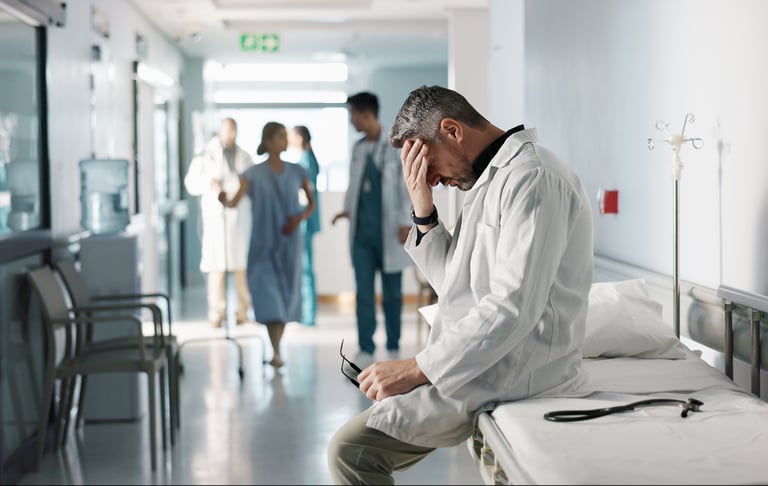 soignant épuisé, vidé de son énergie