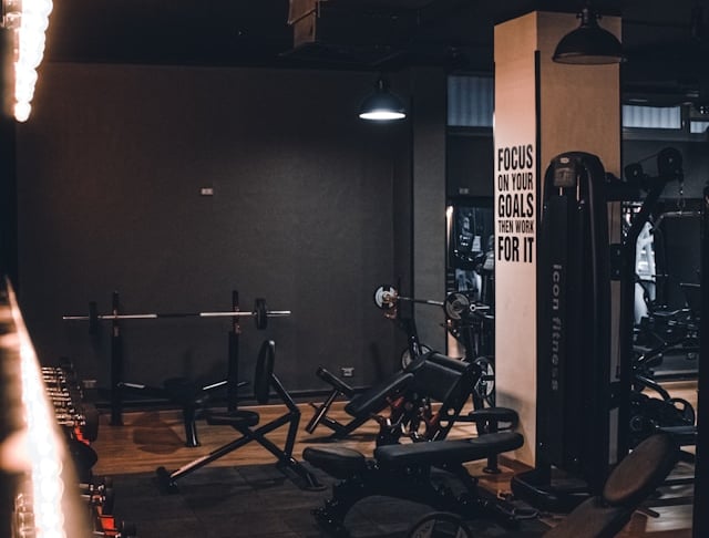 sneak peak luxury gym floor area