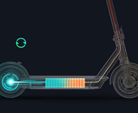 a scooter scooter with a bluetoothed wheel