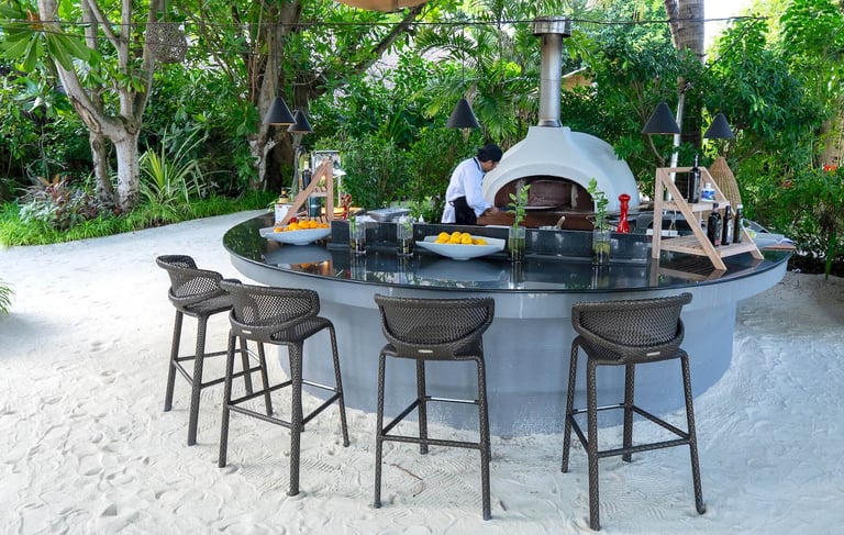Huvefen Fushi Maldives foglianis restaurant